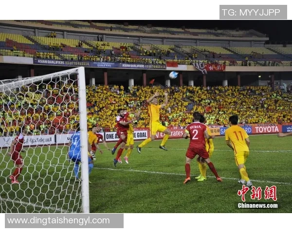 华广足球崛起之路探索校园足球发展的新机遇与挑战